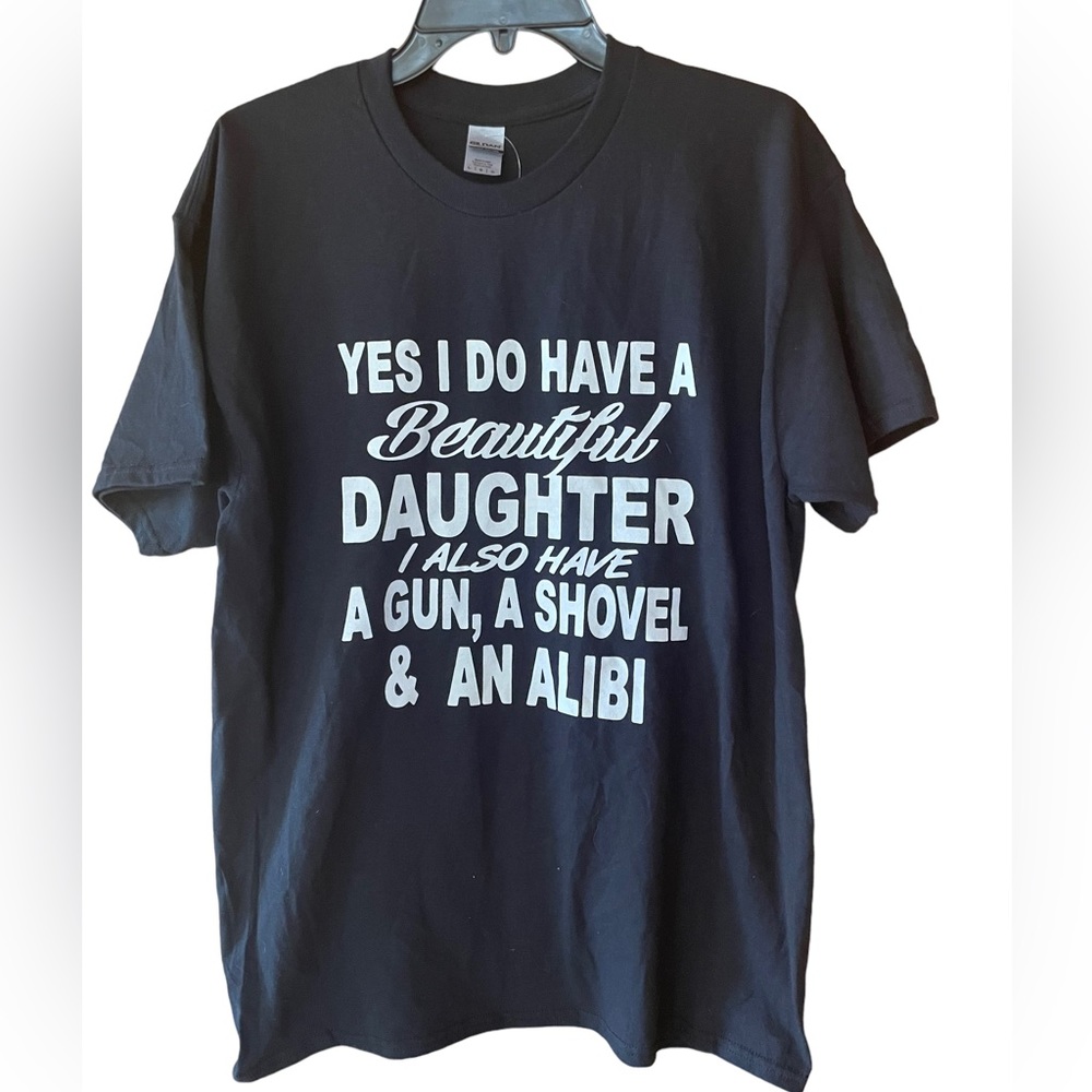 NWT Gildan‎ T-Shirt